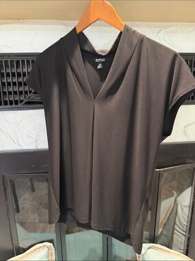 Buffalo David Bitton Black V-Neck Cap Sleeve Top